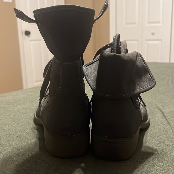 Grey Rocketdog Boots - Picture 7 of 11